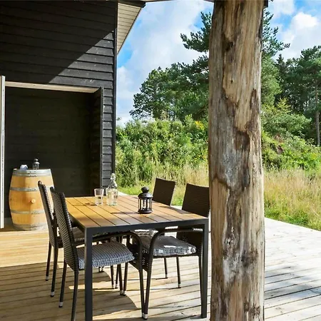 Holiday home Bl1704-blokhus-pirupvejen-66 *